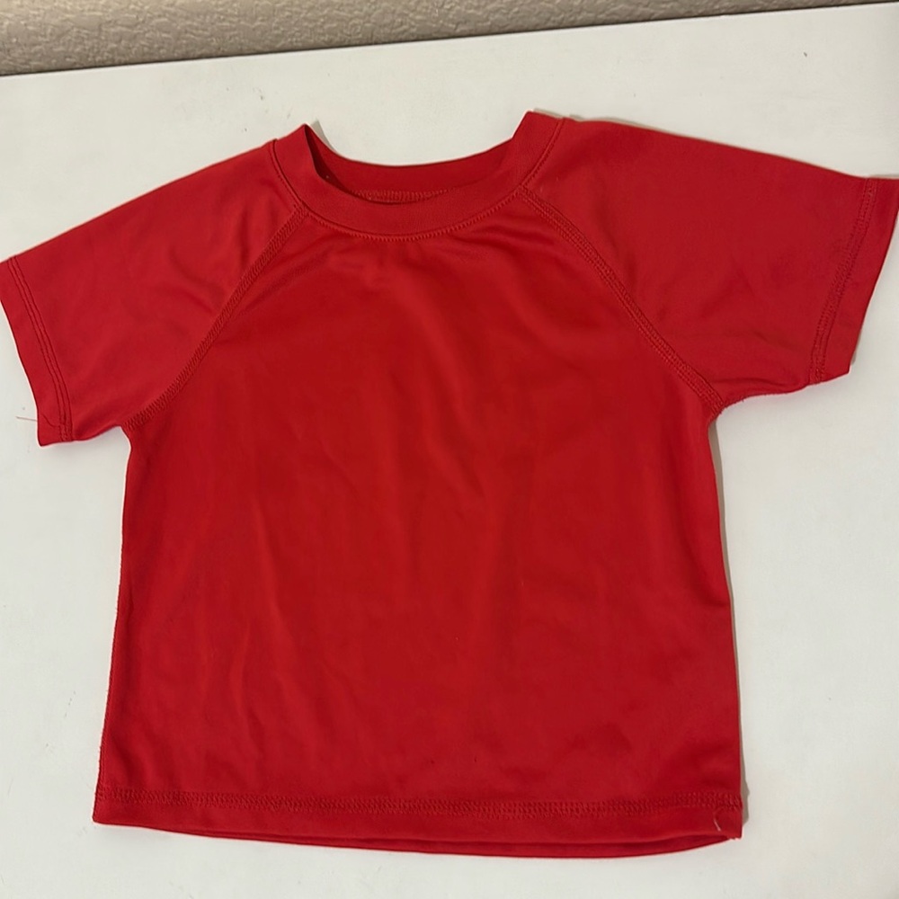 3/5$ red rash guard